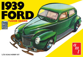 AMT 1939 Ford Sedan Street Rod Series 1:25 Scale Model Kit 1434